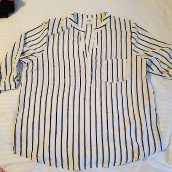 Striped blouse - Picture 2 of 5